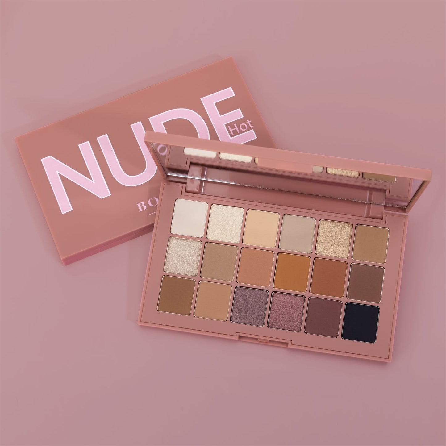 BOLVER USA 18 COLOR EYESHADOW E11- NUDE